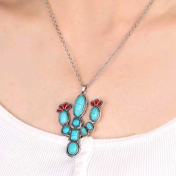 Turquoise Cactus Necklace - Picture 1 of 4
